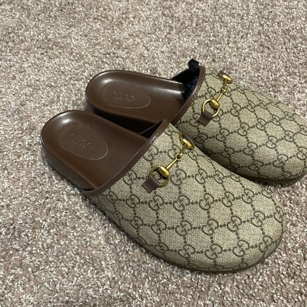 Gucci Cream and Brown Loafers & Slip-Ons